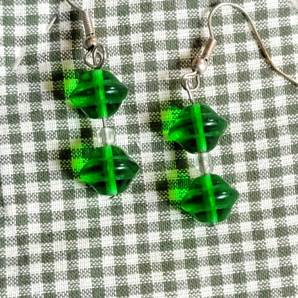Unknown Jewelry - 🍃 Dangle Beaded Earrings
